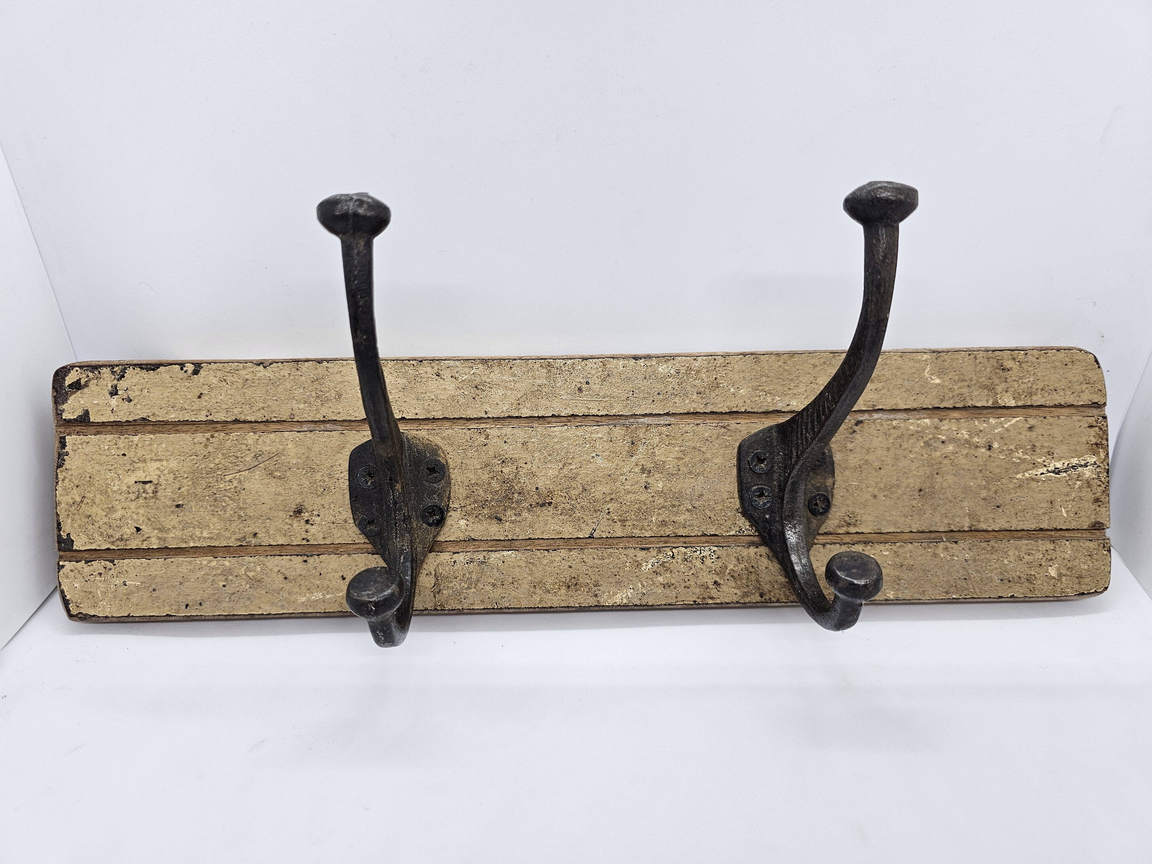 Solid teak coat hook with 2 double cast iron hooks