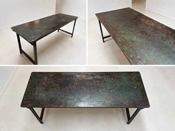 Table militaire ancienne indust