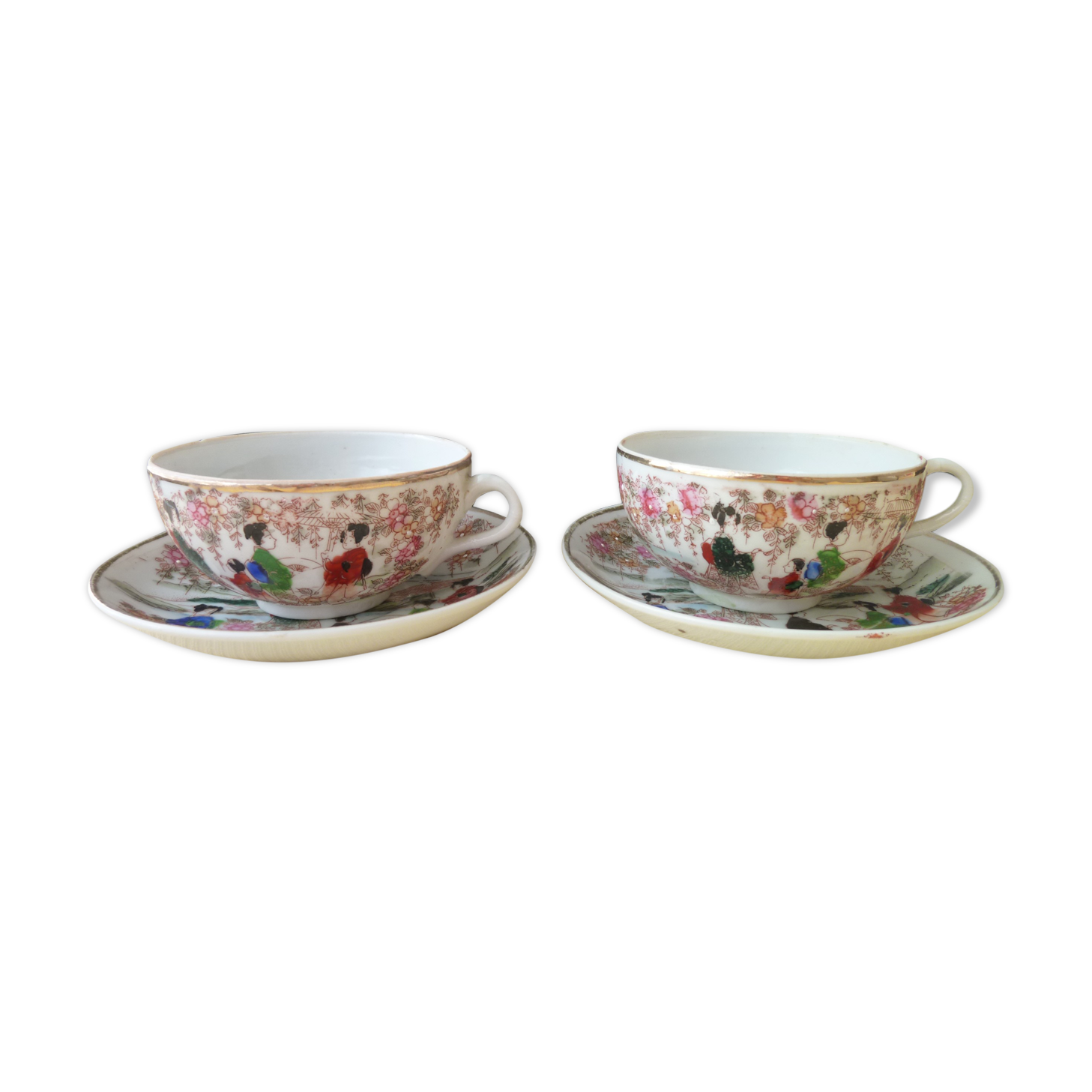 Set of 2 large tea cups in Japan Porcelain
