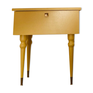 Table de chevet