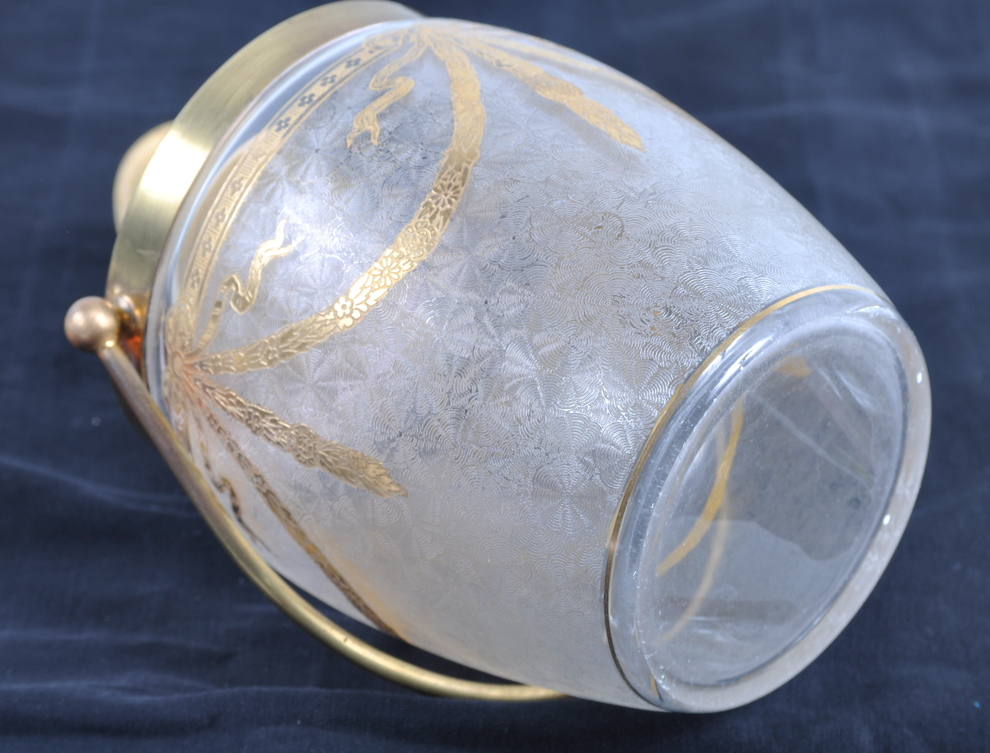 19th-century ice bucket