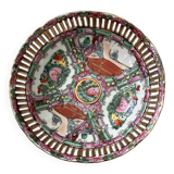 Small ramekin salad bowl in 19th century Chinese porcelain