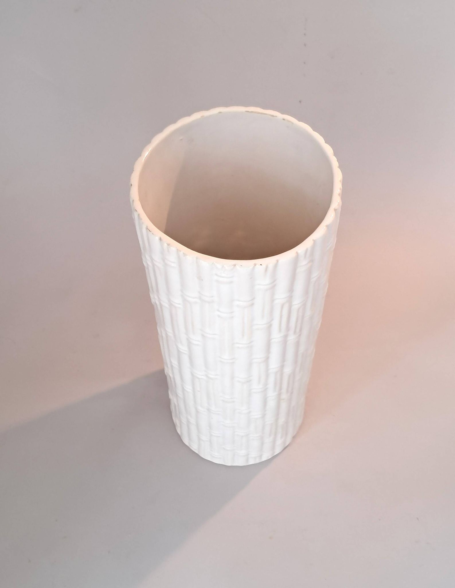 White ceramic umbrella stand, Italy circa 1970.