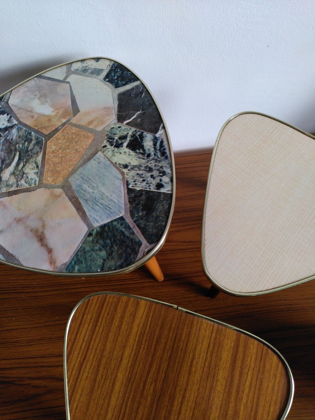 Tripod pedestal set year 50