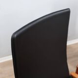 Set of 4 Segesta walnut and black letaher chairs Stildomus 1970s