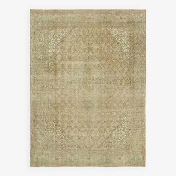 1980s 248 cm x 337 cm beige wool carpet