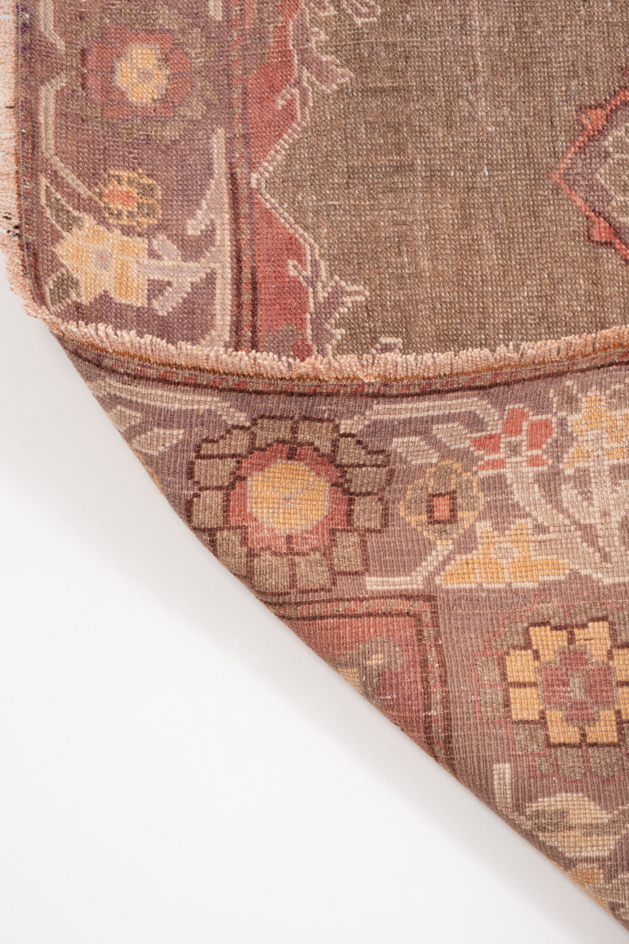 Turkish Karapinar rug with central medallion, 1970s - 153 X 258 cm