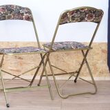 2 folding chairs with CHAISOR flower tapestry