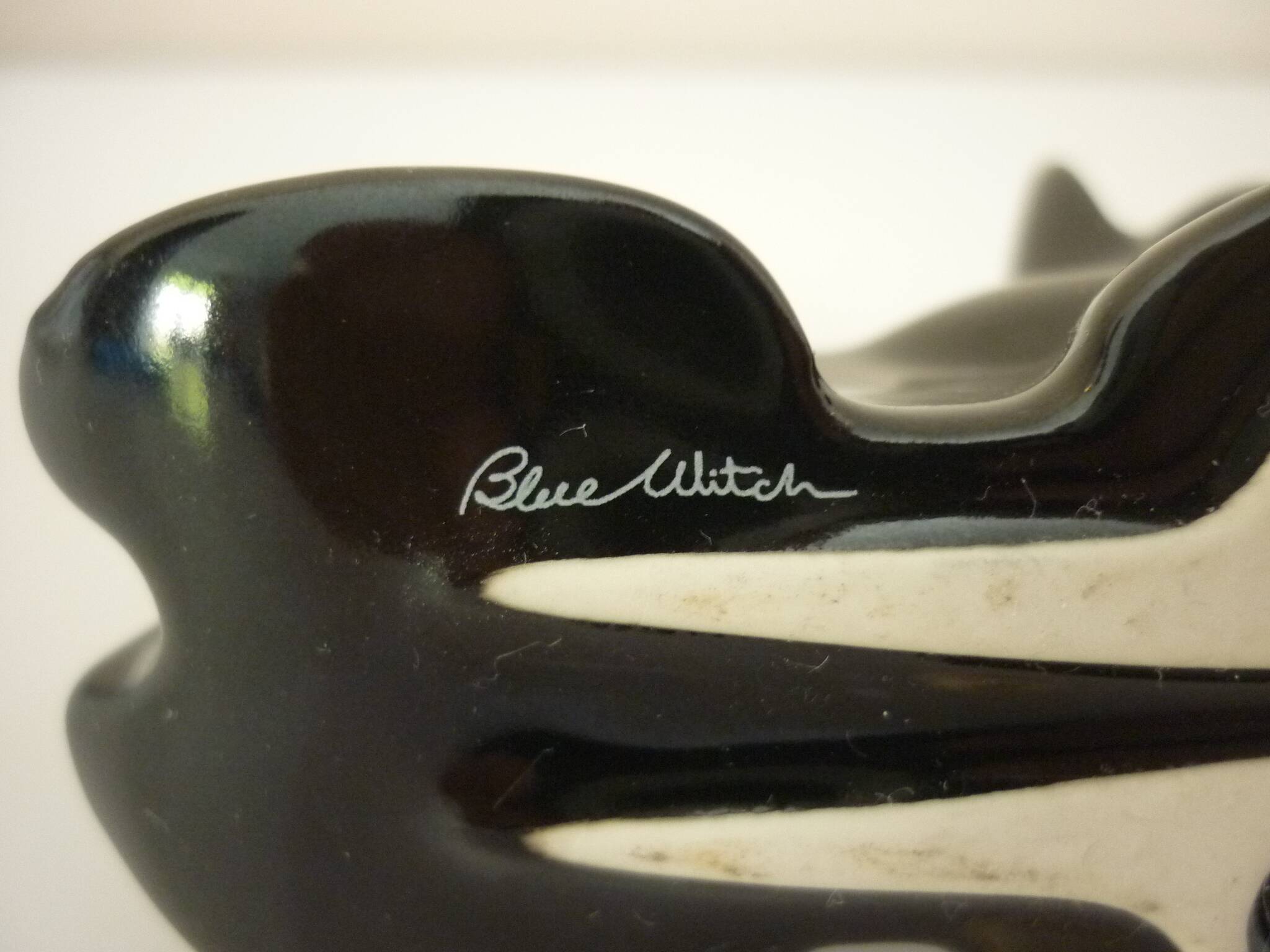 Salt and pepper shakers, glazed ceramic, Scottish terrier dog, signed