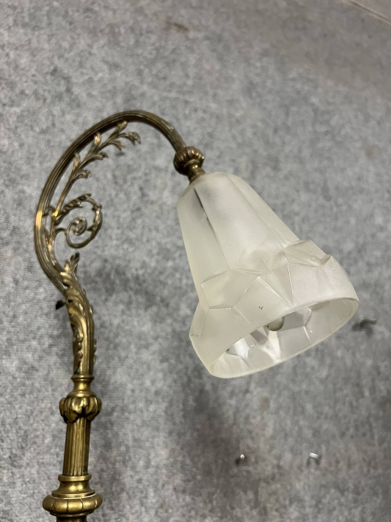Degué: 1880s gilt bronze desk lamp