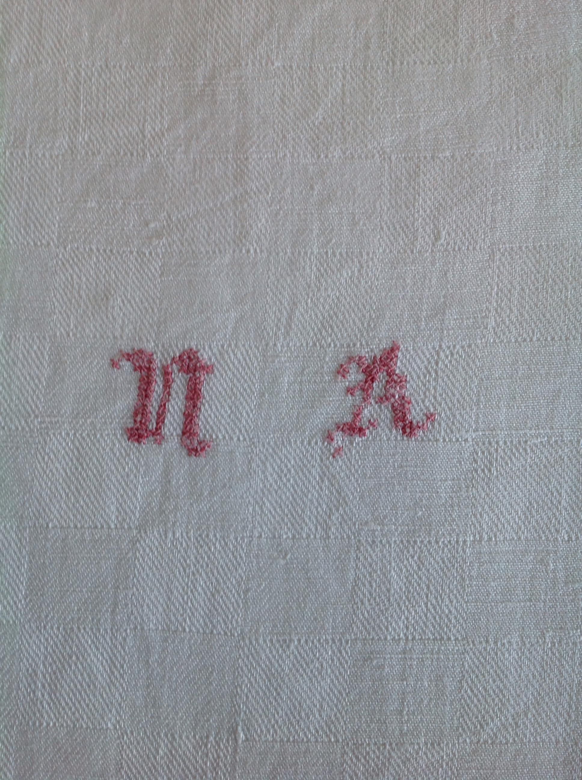 5 cotton dammase monogrammed towels NA
