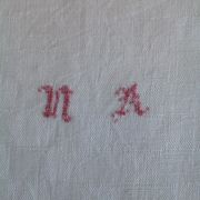 5 cotton dammase monogrammed towels NA