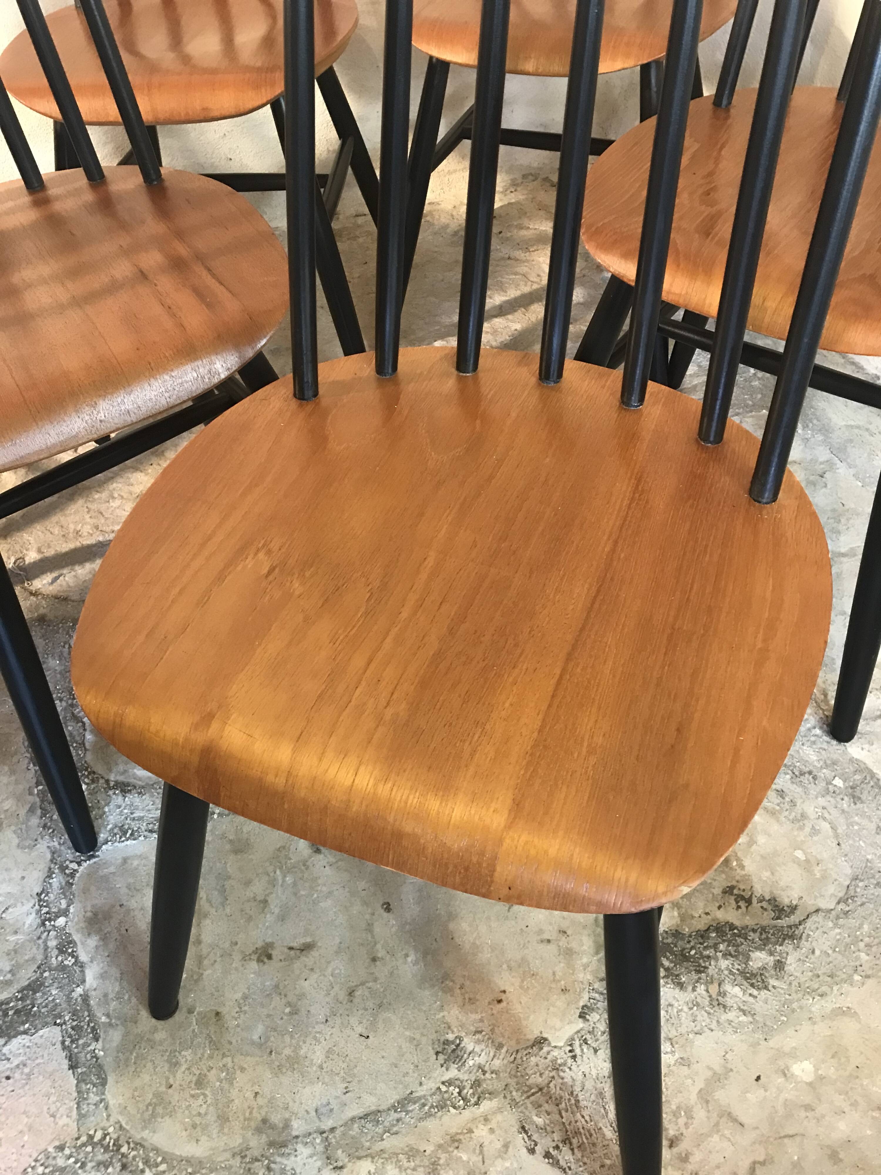 Set of 8 Scandinavian vintage Tapiovaara chairs