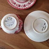 Henriot in Quimper - Set of 2 cups and saucers with a floral design.