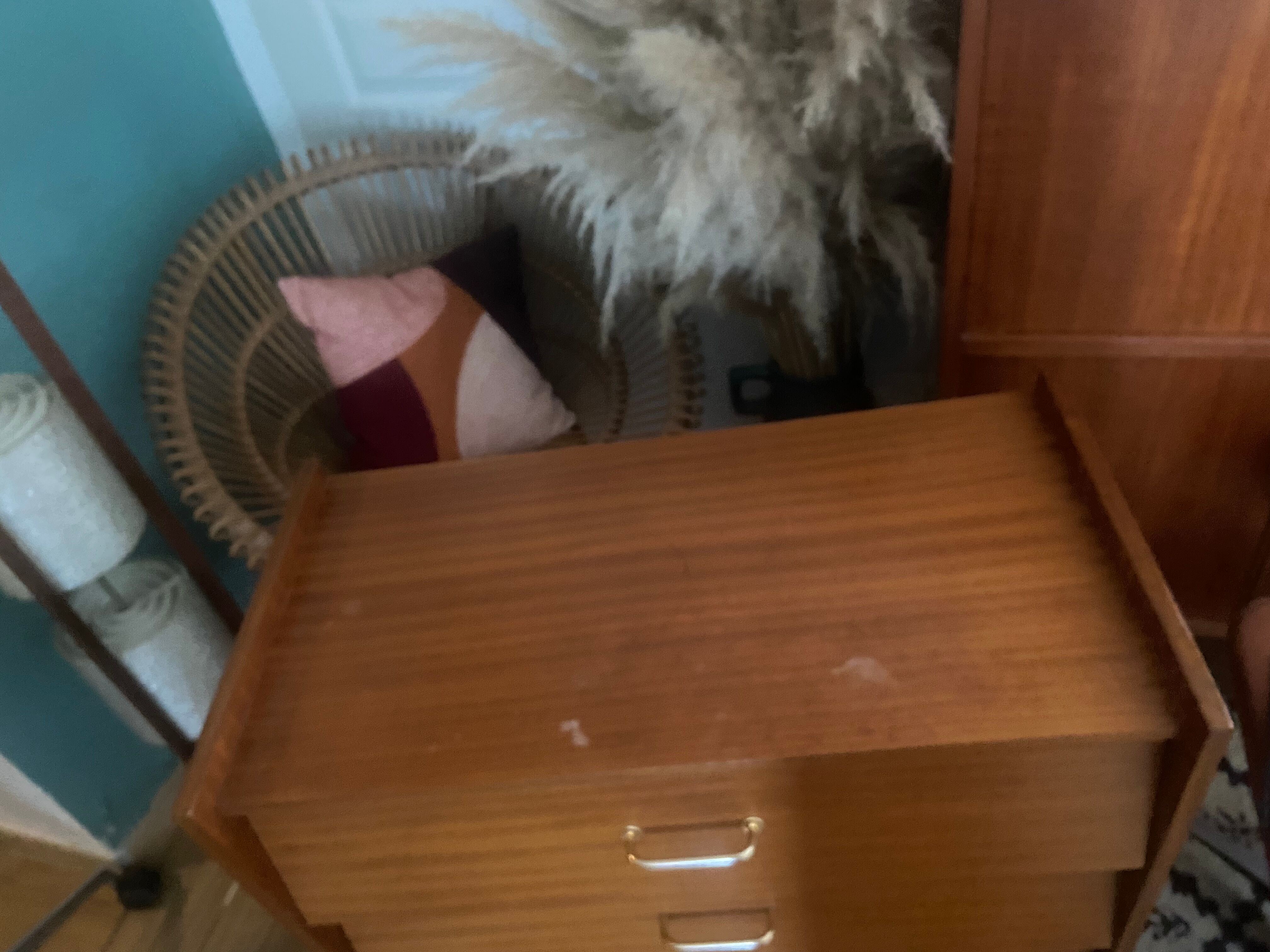 Commode en chêne vintage