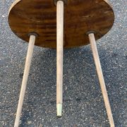 Table basse table d’appoint scandinave pieds compas rénovée en bois brut