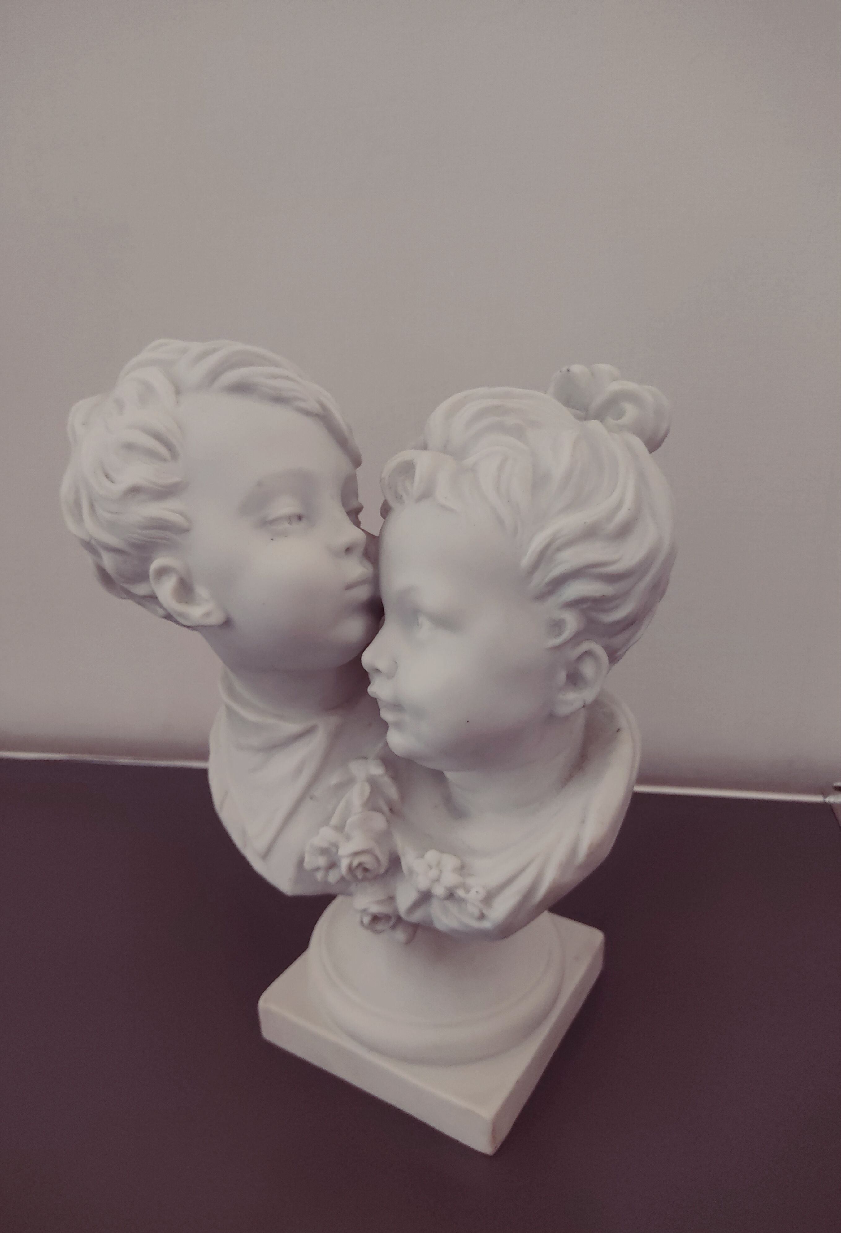 Sculpture en biscuit de Pierre Louis DETRIER XIX siècle