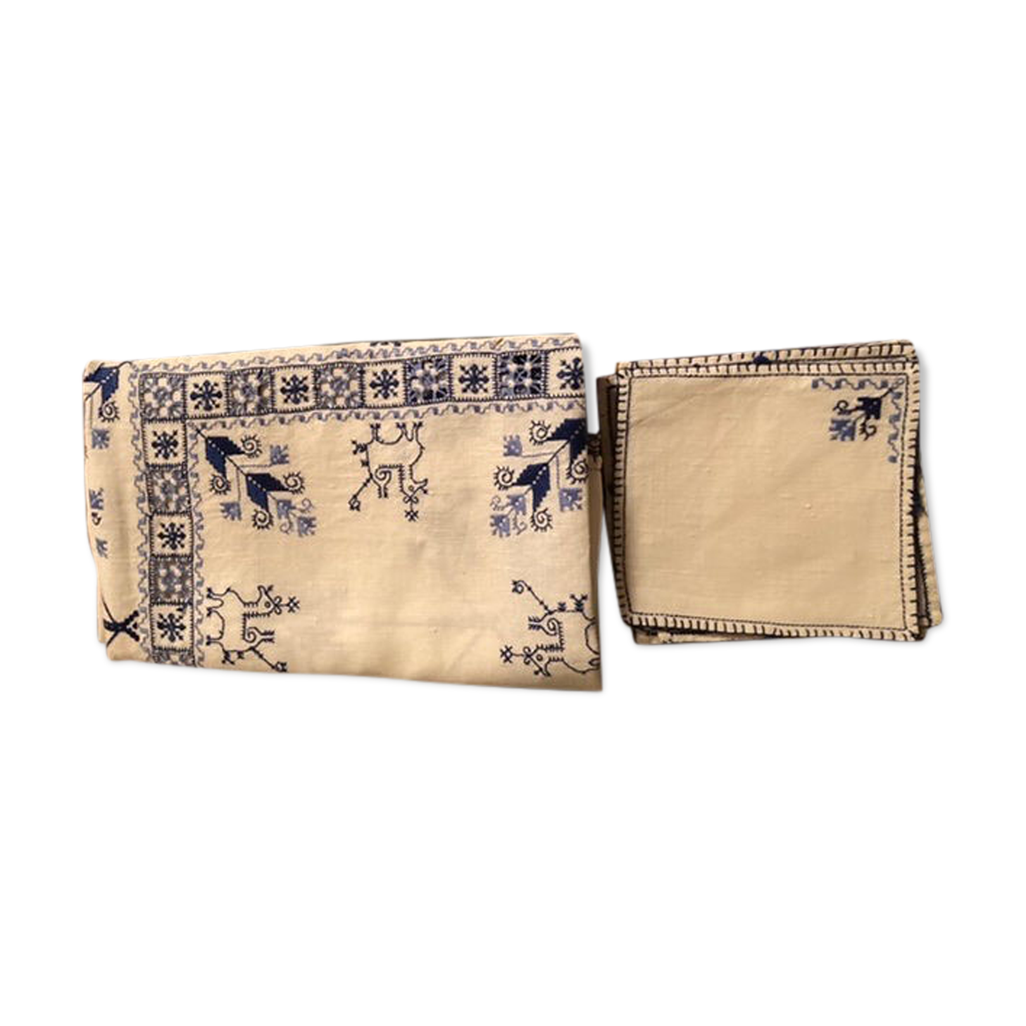 Vintage embroidered tea tablecloth