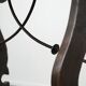 Table espagnole antique du début du XVIIIe siècle avec un pied en fonte.