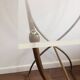 Table d'appoint laiton et plexiglass vintage