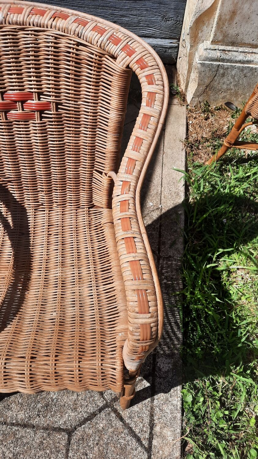 Set of 4 wicker and rattan armchairs