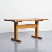 Table à dîner pour les Arcs France vers 1975