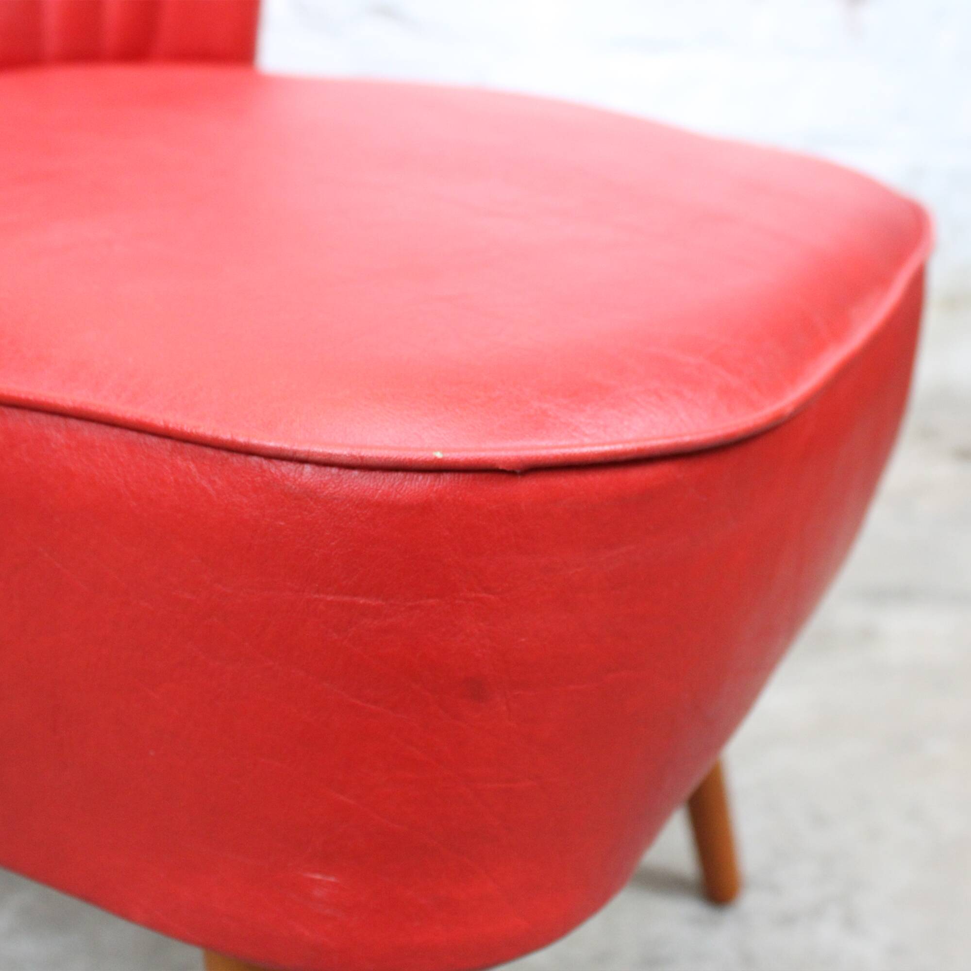 Vintage "Cocktail" armchair from the 50s/60s.