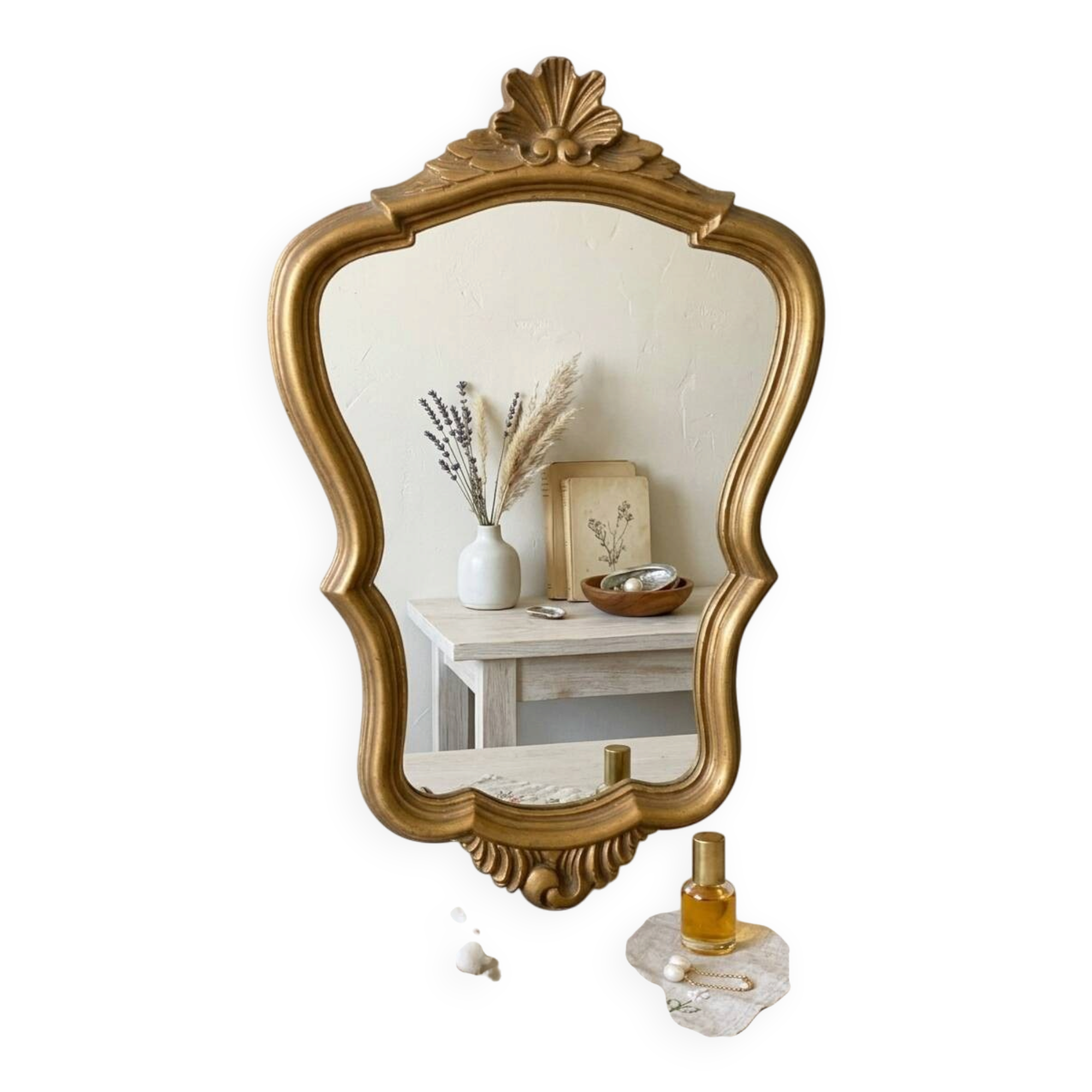 Rare Rococo Courtesy Mirror "Shell" – Patinated Gilding and Patina