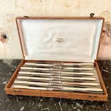 Set of 12 large Bel silver-plated knives
