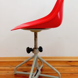 Swivel chair proj. M. Navratil for Vertex, Czechoslovakia 60"