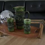 Service jug and porcelain glasses from the 1950s.