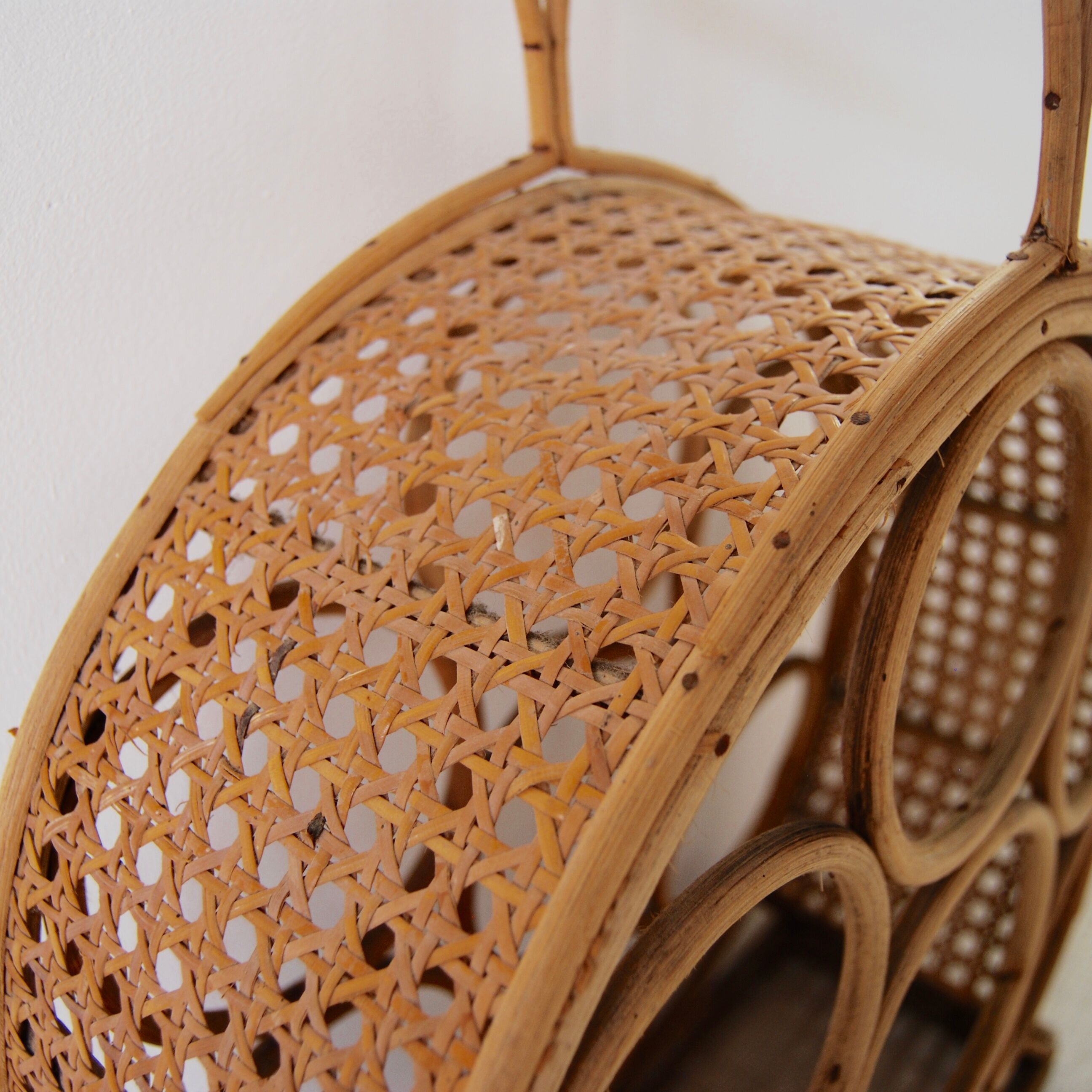 Rattan bottle holders
