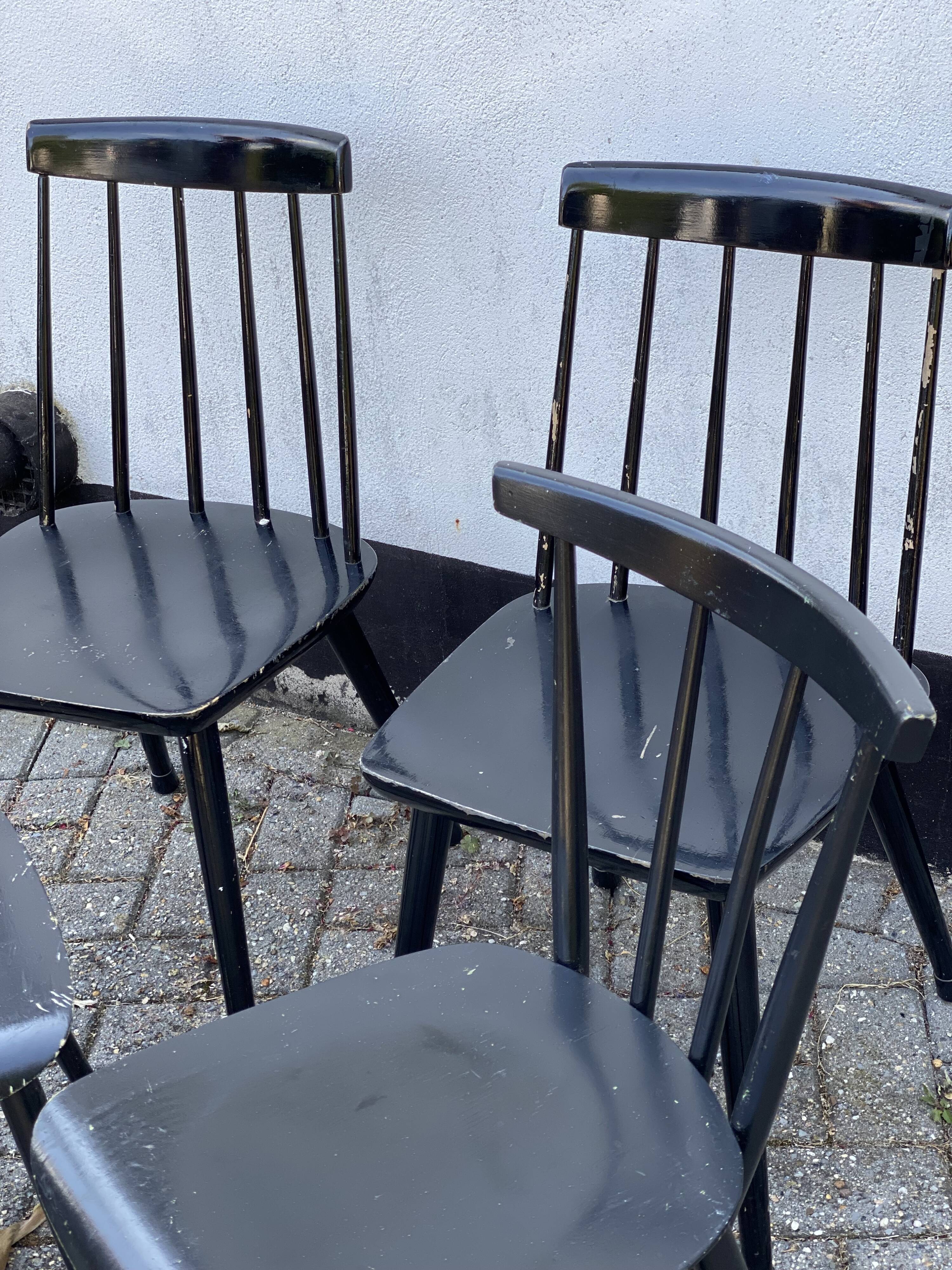 Set of 4 black laquered dining chairs