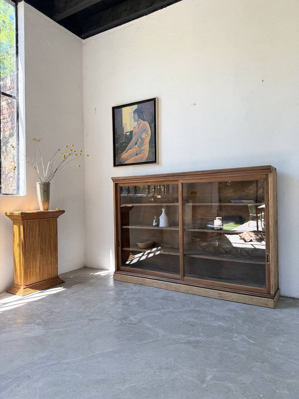 Enfilade vitrée en chêne, années 50