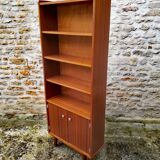 Vintage library