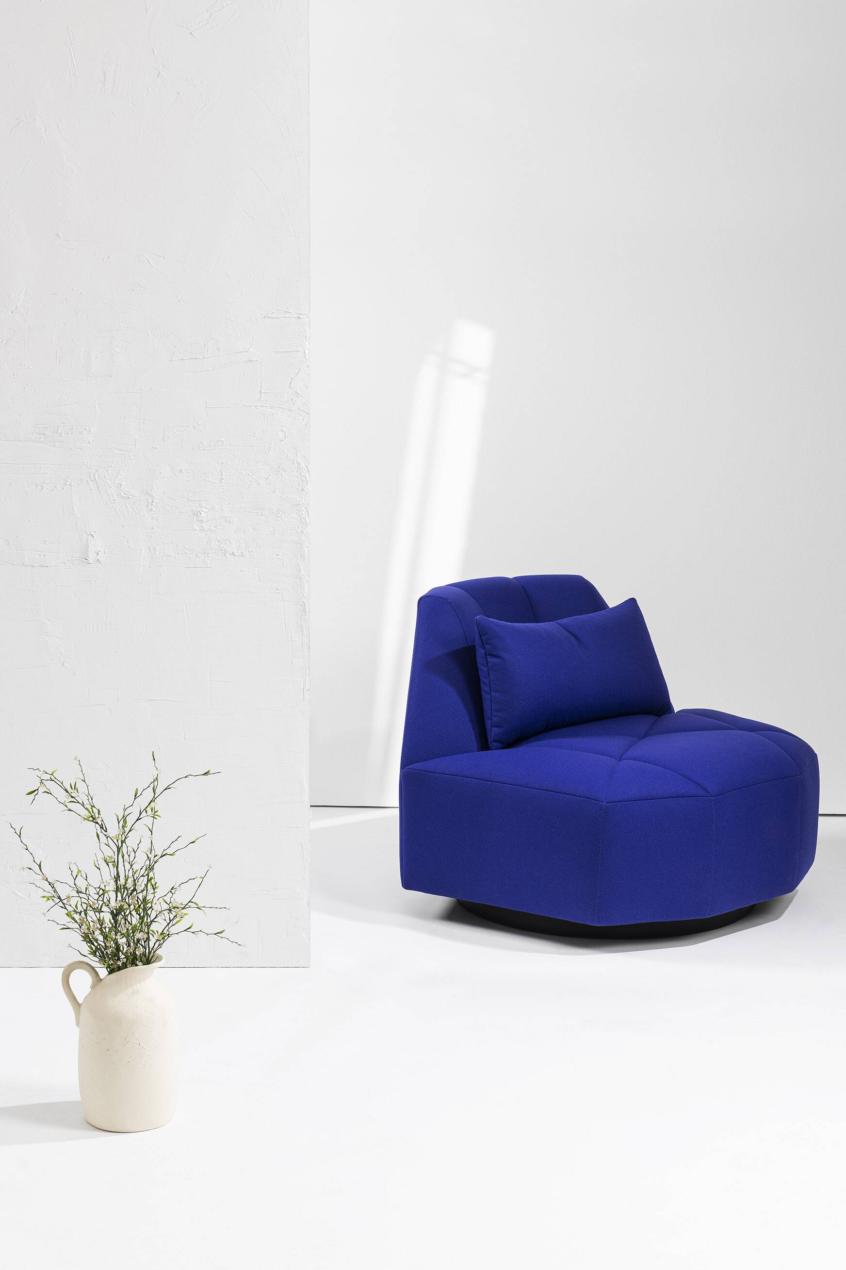 Contemporary swivel armchair - like new condition