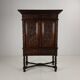Cabinet colonial sculpté du 19e siècle – Indes orientales néerlandaises