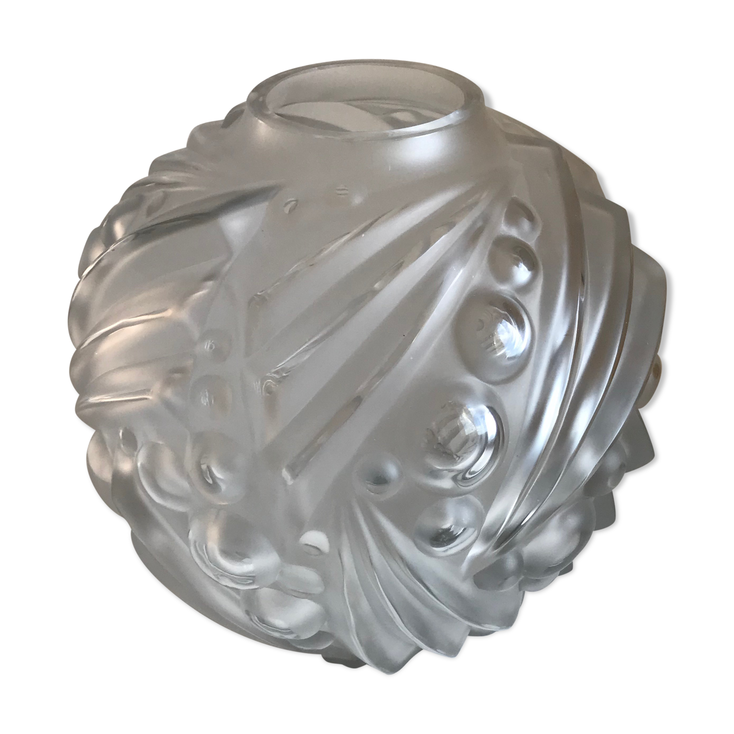 Vase en verre soufflé-moulé Art Déco signé Degué