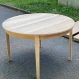 Scandinavian round extendable dining table renovated in wood 210cm
