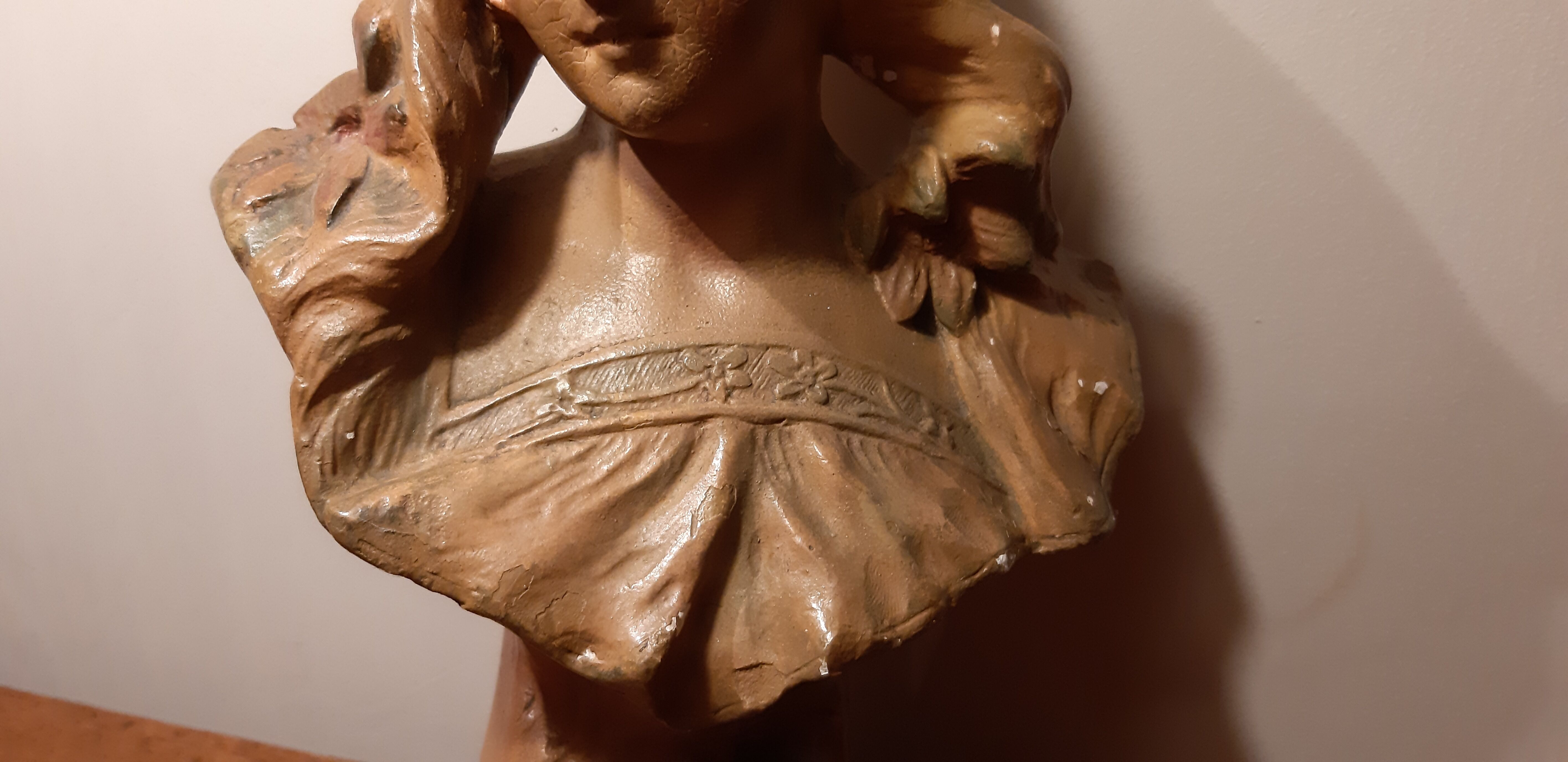 Bust in old plaster 1900 Art Nouveau signed Hochoch