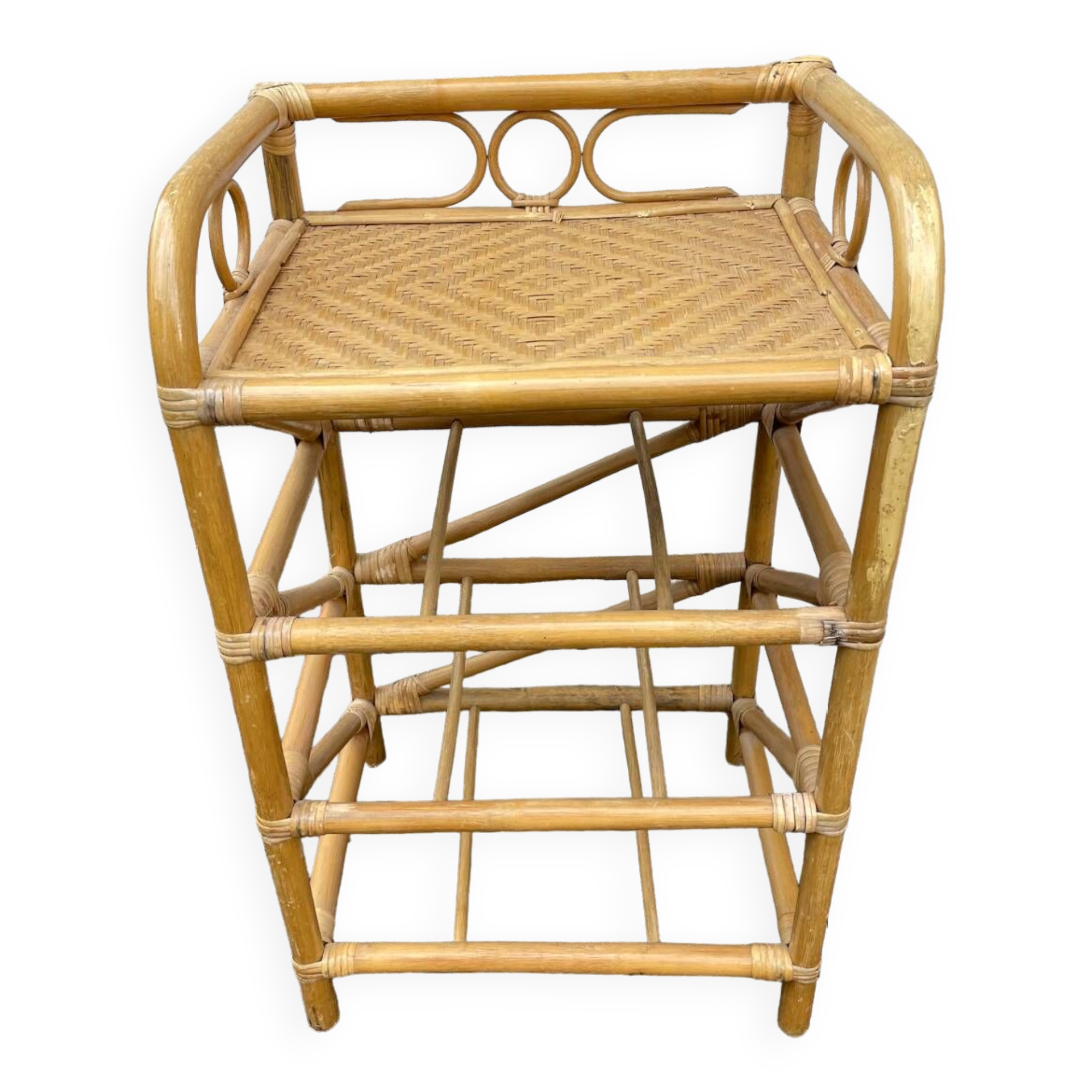 Étagère en bambou et rotin