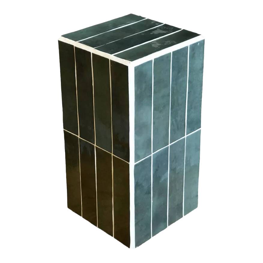 Colonne en carreaux de céramique