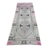 Tapis couloir turc Oushak fait main en laine et coton beige des années 1970 77x245
