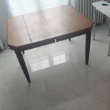 Table in unvarnished solid oak