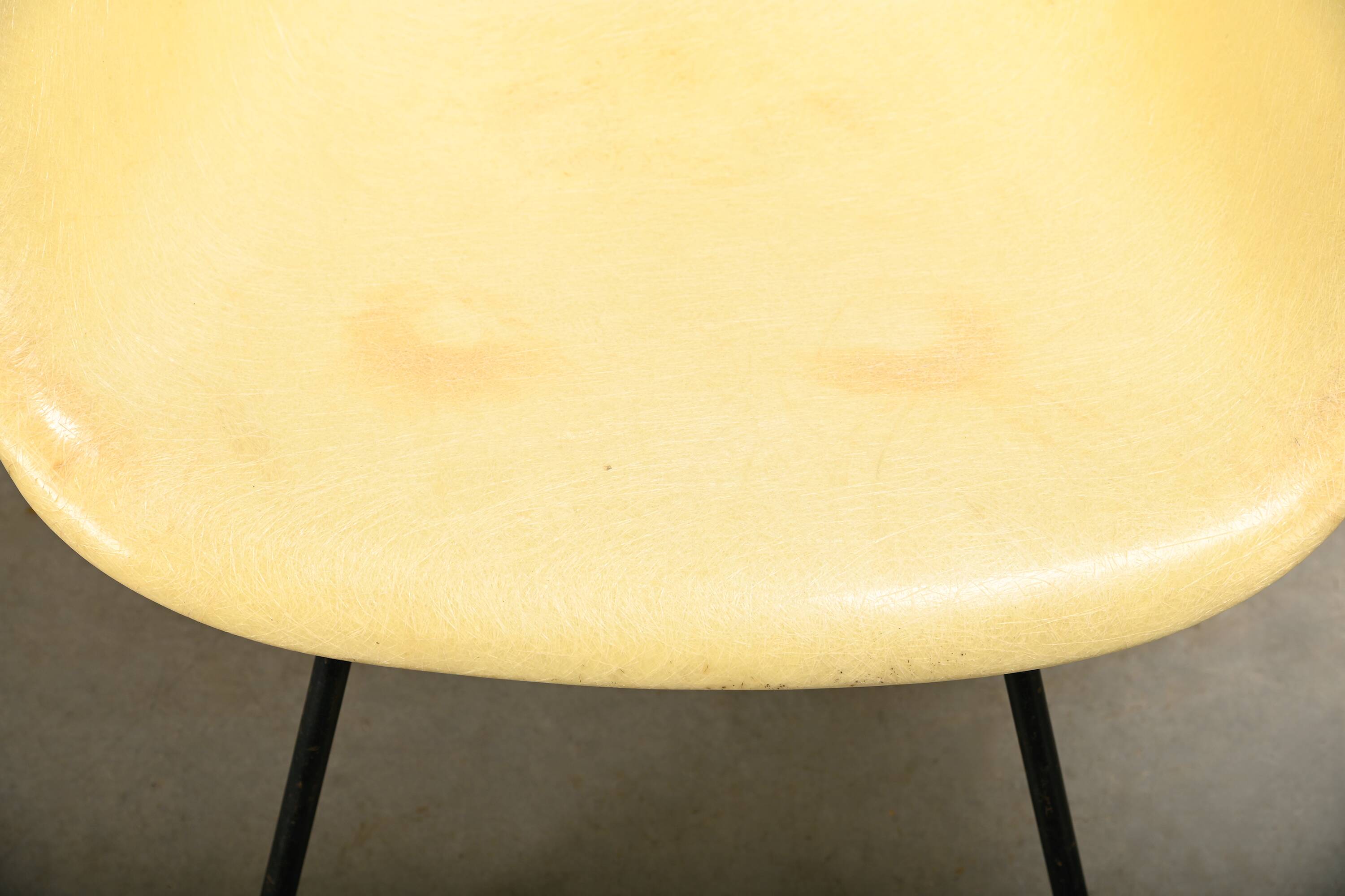 Charles & Ray Eames MAX Parchment rope edge Armchair Herman Miller 1951