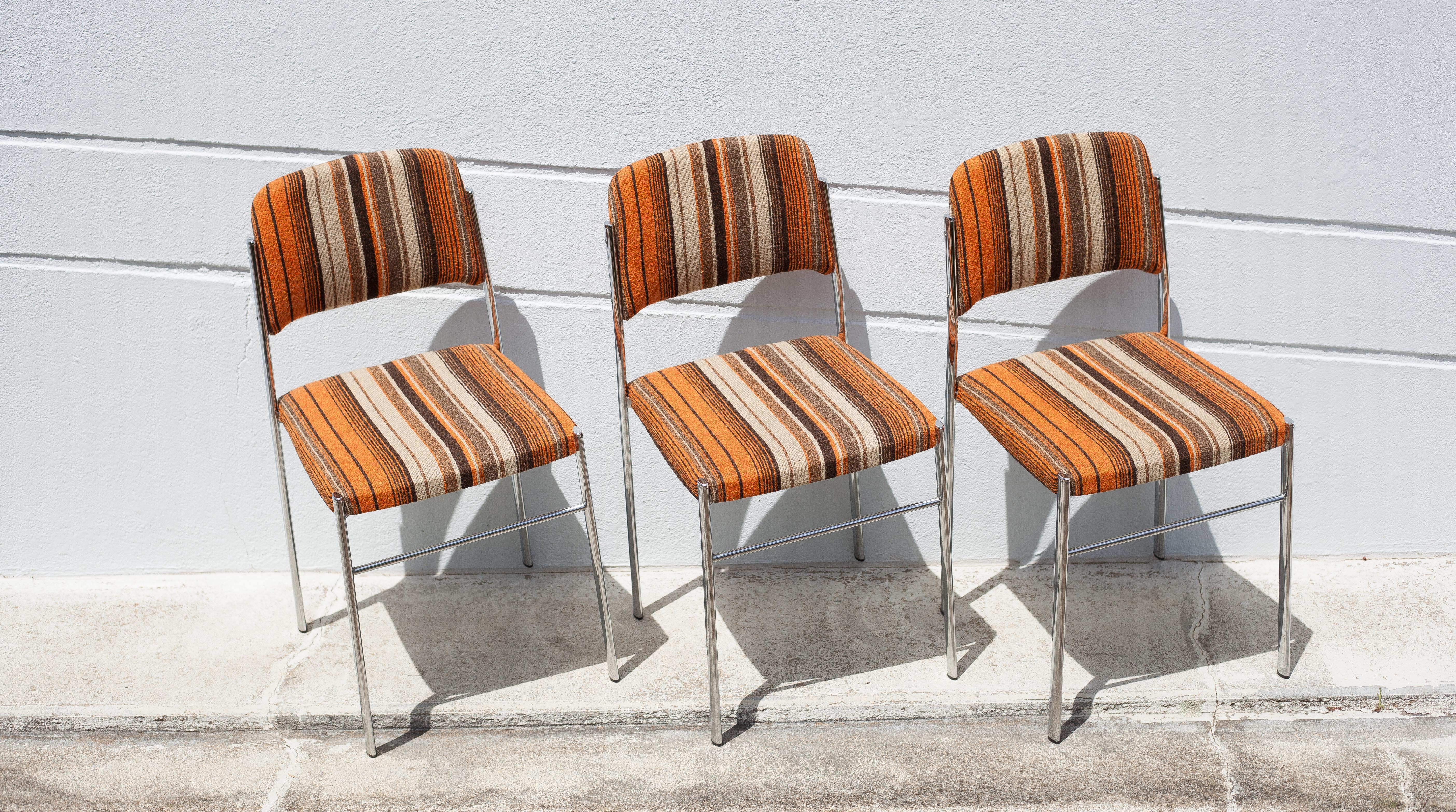 Lot 3 chairs vintage fabric, chrome metal chair, orange/brown/beige wool fabric, retro