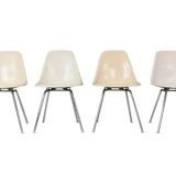 Charles & Ray Eames Set of 4 Off white "H-Base" Chairs for Herman Miller, 1960