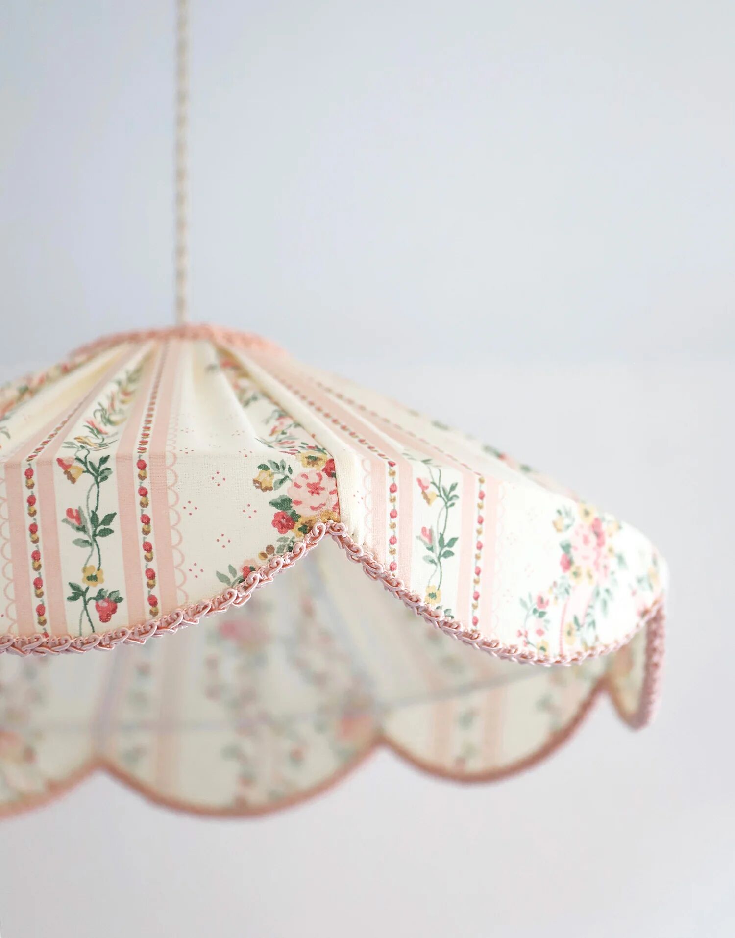Suspension Cosette — Imprimé Pontavel