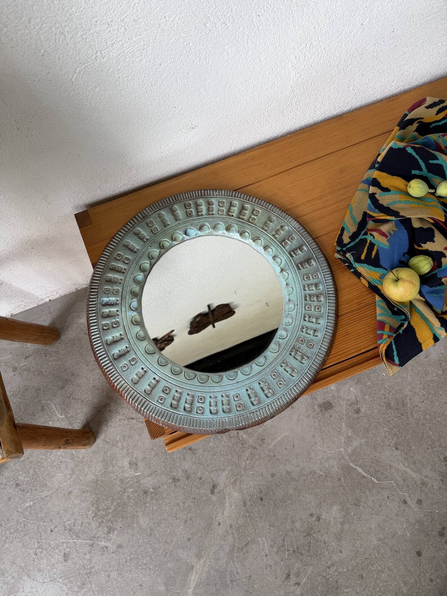 Art mirror Italy in ceramic from the 90s.