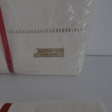 Old sheet adornment